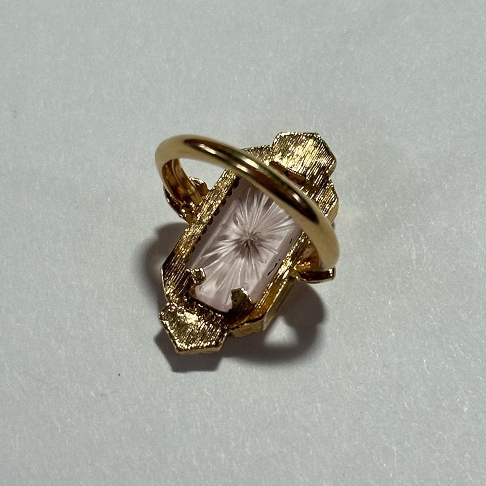 Vintage Avon Frostlights Pink Camphor Glass Ring Size 4.5 Pinky Ring Art Deco - Picture 4 of 5